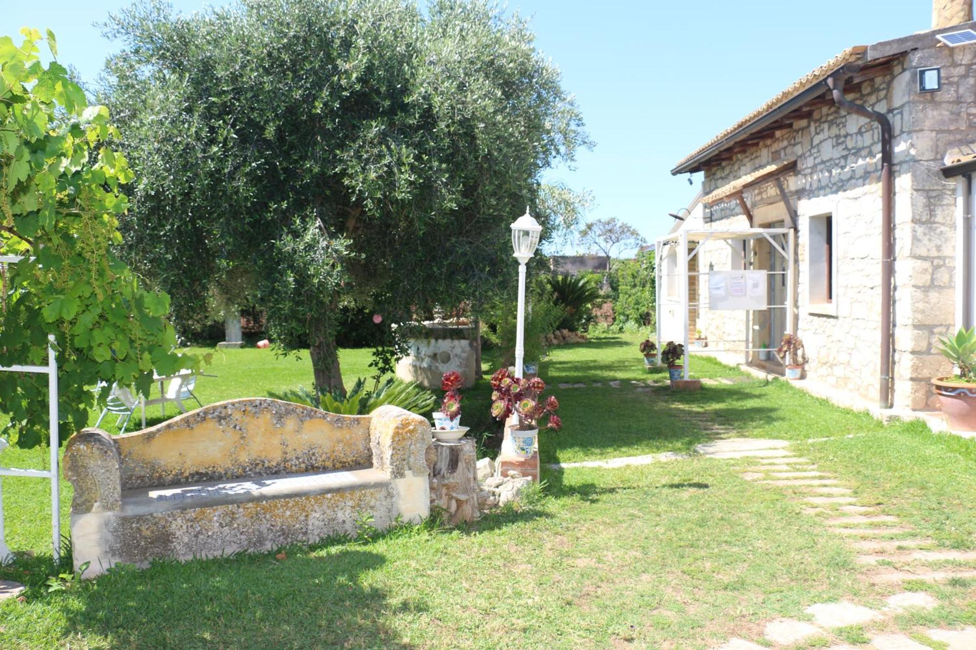 Aranceto Bed & Breakfast 3*